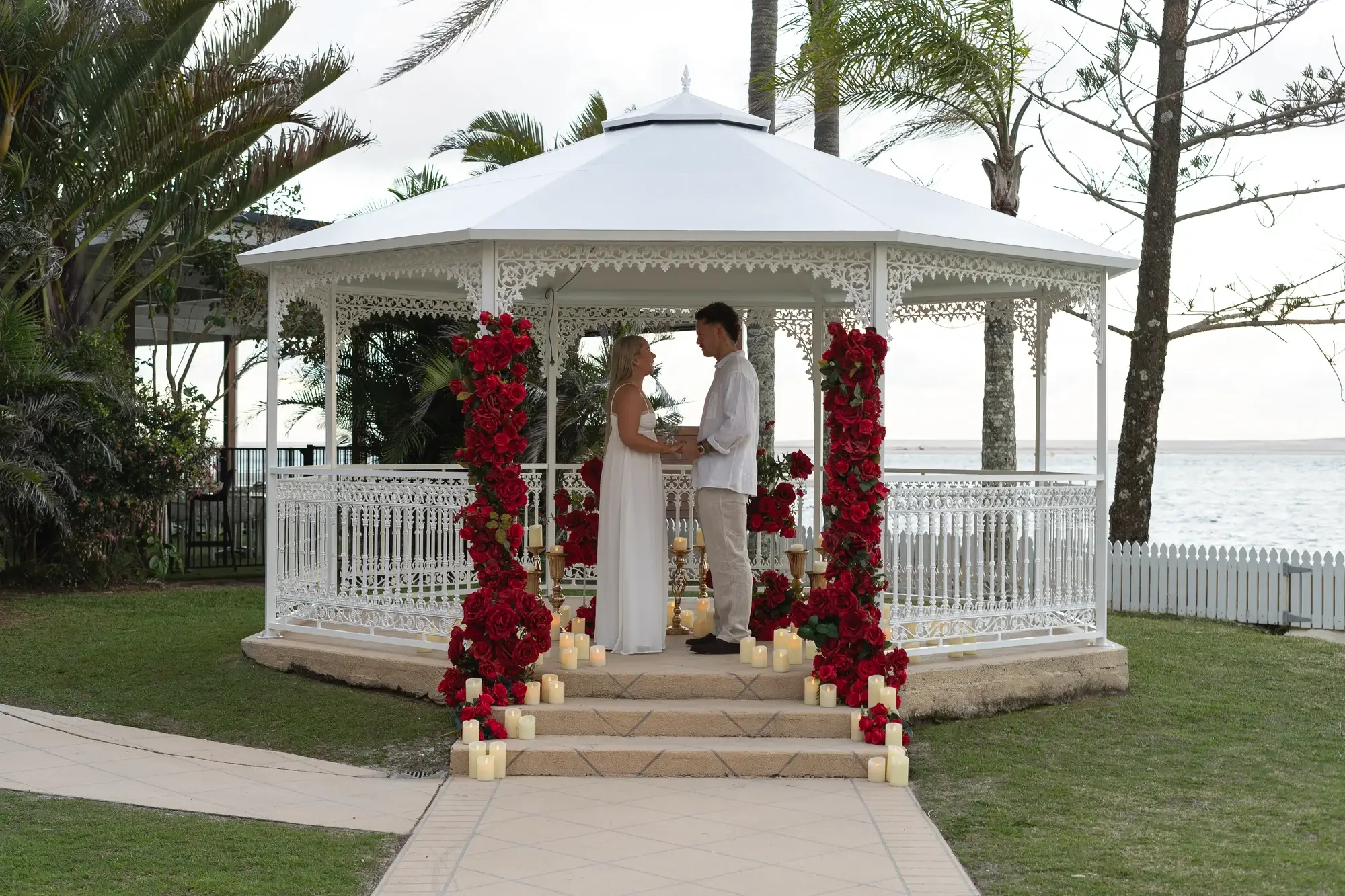 Caleb-Tatum-Unforgettable-Proposals-Golden-Beach-Romantic-Rotunda-08.2026-28